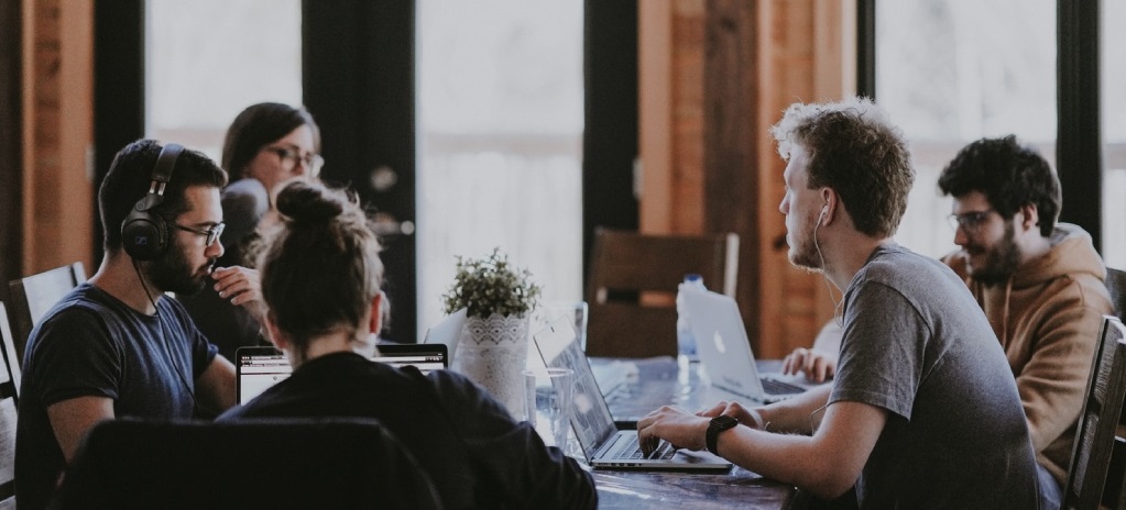 CodEncape - About Us